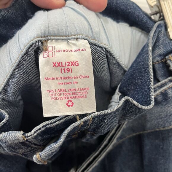 No Boundaries Belted Paperbag Denim Jean Shorts Medium Wash Juniors Size XXL 19 - Picture 7 of 9